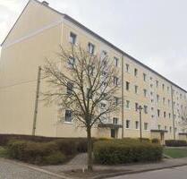 Zentral und ruhig: 3-Raum-Wohnung am Marktplatz - Löcknitz