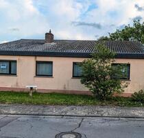 Freistehendes Einfamilienhaus mit Garten, Garage Ommersheim - Mandelbachtal