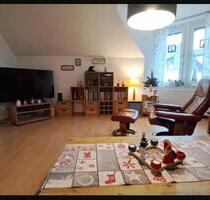 4 Zimmer Wohnung mit Garage und Einbauküche im 3-Fam Haus - Solingen Central