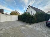 Foto - Doppelhaushälfte mit Garten, Terasse, Garage