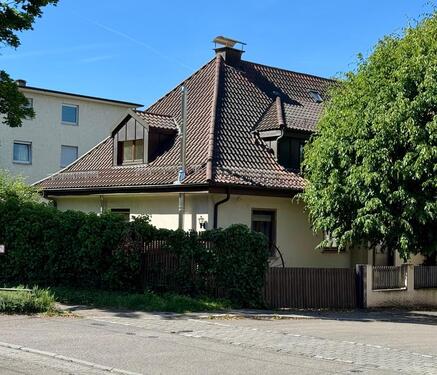 Foto - Haus im Haus Stuttgart Obertürkheim
