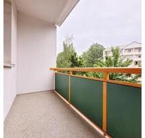 *Wohlfühldomizil MIT BALKON* - 482,00 EUR Kaltmiete, in Freiberg (PLZ: 09599)