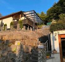 Wohnhaus im Wochenendgebiet - 249.000,00&nbsp;EUR Kaufpreis, ca.&nbsp; 92,00&nbsp;m&sup2; in Dillenburg (PLZ: 35689) Eibach