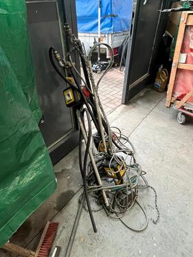 Foto - Werkstatt Strom und Pressluft Ampeln