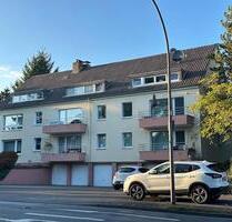 Attraktive 3 Zimmerwohnung mit Garage - Köln Mülheim