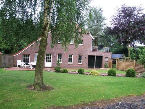 Foto - Komplett Möbelierte Wohnung in Uplengen