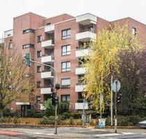 Helle 3-Zimmer-Wohnung über den Dächern von Brühl, nahe dem Stadtzentrum.