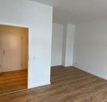 Schöne 1-Zimmer-Wohnung mit Wannenbad! - Chemnitz Ebersdorf