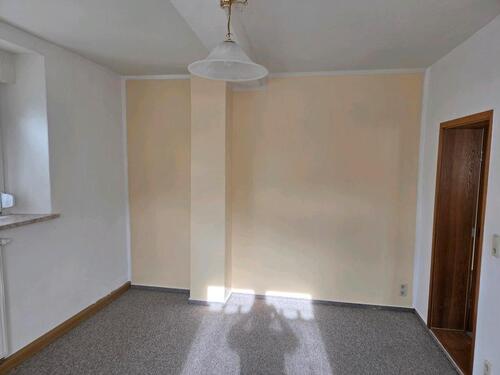 Foto - Vermiete 2 - Zimmer Wohnung - 250,00&nbsp;EUR Kaltmiete, ca.&nbsp; 56,00&nbsp;m&sup2;