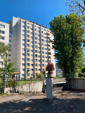Foto - 3 Zimmer-Wohnung mit TG-Platz, Frankfurt-Nied, provisionsfrei