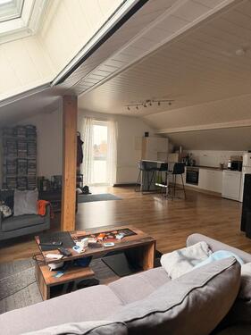 Foto - 3 Zimmer Wohnung - 850,00&nbsp;EUR Kaltmiete, ca.&nbsp; 80,00&nbsp;m&sup2;