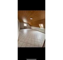 DG Wohnung 2 Zimmer + Küche + Bad 1050€ warm - Zolling