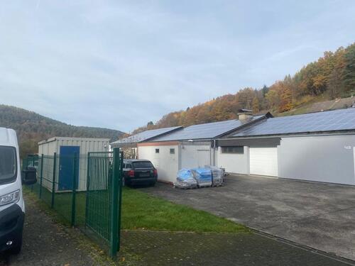 Foto - Kleine Halle mit Außenbereich in Heimbuchenthal zu vermieten