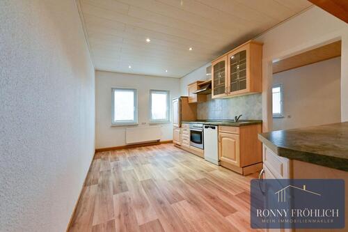 Foto - XL 5-Raum-Wohnung in Lauter-Bernsbach mit Einbauküche und viel Platz zu Mieten