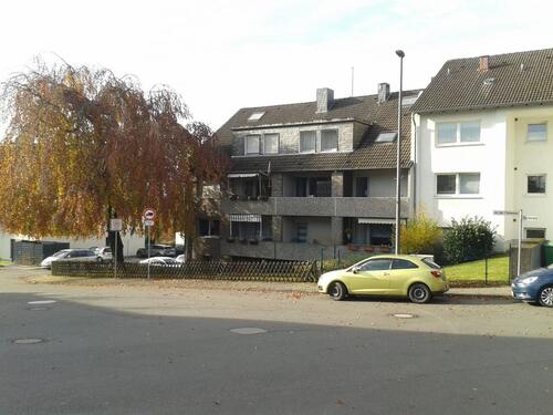 Foto - 20 Zimmer Mehrfamilienhaus, Wohnhaus in Burscheid
