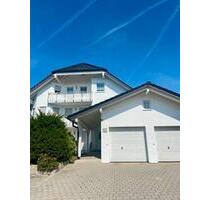 Lichtdurchflutete 4-Zimmer Wohnung in Bad Weißenstadt