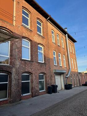 Foto - Flexible Gewerbehalle mit Büros 