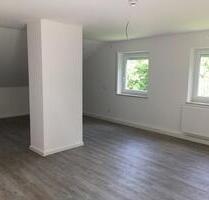 DG Wohnung 4 Zimmer, Küche, Bad, WC, Kellerraum u. Stellplatz - Schwabmünchen