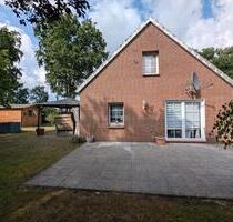 Einfamilienhaus in Grünen - 320.000,00&nbsp;EUR Kaufpreis, ca.&nbsp; 120,00&nbsp;m&sup2; in Bienenbüttel (PLZ: 29553)