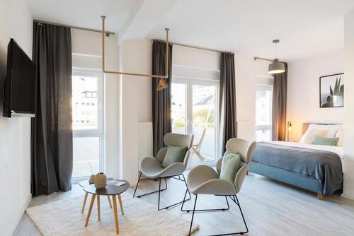 Foto - Zentrales Appartment - möbiliert mit EBK, Balkon, Aufzug *sofort*