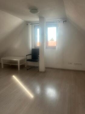 Foto - 2-Zimmer Dachgeschosswohnung in Stuttgart-Degerloch
