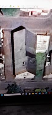 Foto - Haus mit Scheune + 2 Garagen & Doppelgarage + Hof & Garten