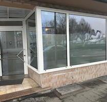 Ladenlokal Zentral Gelegen - 600,00&nbsp;EUR Kaltmiete, ca.&nbsp; 43,50&nbsp;m&sup2; in Dinslaken (PLZ: 46537) Lohberg