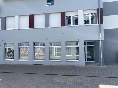 Foto - Frequentiertes Ladengeschäft für Einzelhandel und Dienstleistung