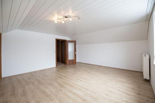 Foto - 2 Zimmer Dachgeschoßwohnung zur Miete in Kaufering