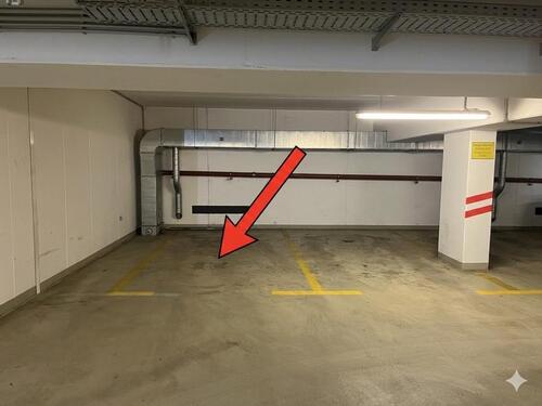 Foto - Tiefgaragenstellplatz - Parkplatz