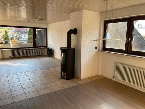 Foto - 6 Zimmer Etagenwohnung in Oberboihingen