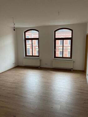 Foto - * Kompakte 3-Zimmer mit Balkon, Laminat und Wannenbad in Zentrumsnähe! * Stellplatz mgl.