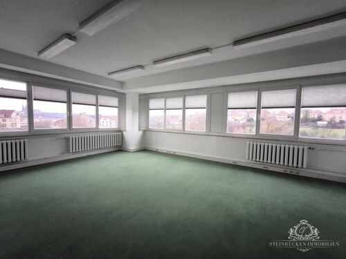 Foto - 50 m² BÜRO- GEWERBEFLÄCHE MIT BLICK ZUR ALBRECHTSBURG