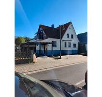 Einfamileinhaus - 330.000,00&nbsp;EUR Kaufpreis, ca.&nbsp; 180,00&nbsp;m&sup2; in Limeshain (PLZ: 63694)