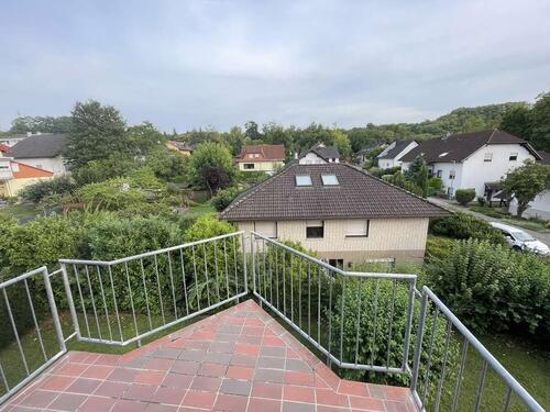 Foto - 2 Zimmer Dachgeschosswohnung - 740,00 EUR Kaltmiete,