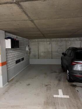Foto - Garagenstellplatz - 100,00&nbsp;EUR Miete,