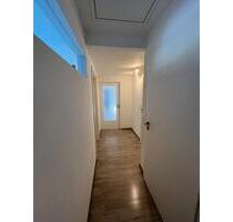 3 Zimmer Wohnung Dachgeschoss - 630,00&nbsp;EUR Kaltmiete, ca.&nbsp; 65,00&nbsp;m&sup2; in Marktredwitz (PLZ: 95615)