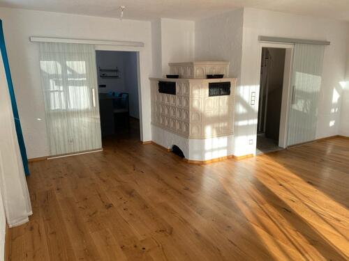 Foto - 6 Zimmer Einfamilienhaus in Neutraubling