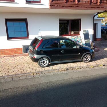 Foto - Mietwohnung - 395,00&nbsp;EUR Kaltmiete, ca.&nbsp; 77,00&nbsp;m&sup2;