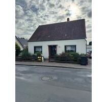 Gepflegtes Einfamilienhaus mit Garten & Garage in Loxstedt