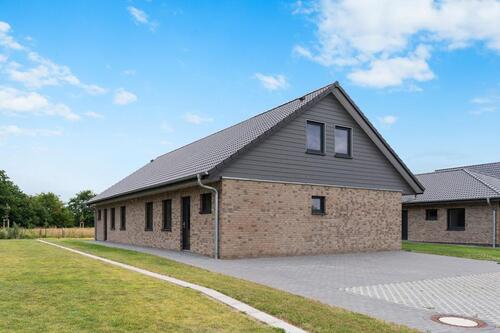 Foto - Neubau Doppelhaushälfte Großenwiehe KFW40 vermittung