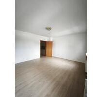 1-Raum Wohnung in Weißenfels - 250,00&nbsp;EUR Kaltmiete, ca.&nbsp; 28,00&nbsp;m&sup2; in Weißenfels (PLZ: 06667)