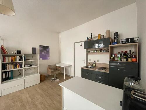 Foto - 1 Zimmer Wohnung Innenstadt - 300,00&nbsp;EUR Kaltmiete, ca.&nbsp; 29,00&nbsp;m&sup2;