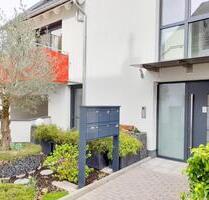 Luxuswohnung in Karlsruhe Knielingen 80 QM - voll mobiliert Luxuswohnung in Karlsruhe Knielingen 80 QM - voll mobiliert