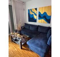 Schöne helle 2-Zimmer-Wohnung mit großem Balkon und TG-Platz - München Nymphenburg