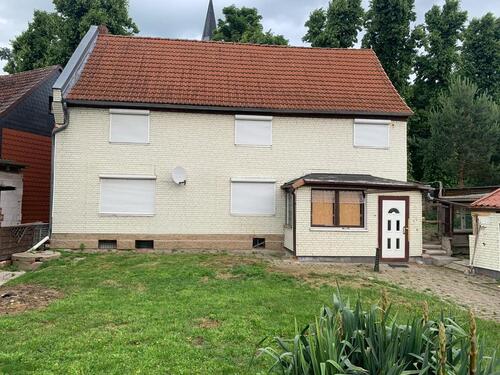 Foto - Haus in 39393 Ausleben, ca. 140 m² - für Handwerker!