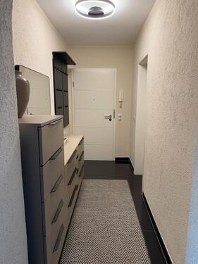 Foto - Großzügige 4-Zimmer-Wohnung mit Balkon in Rüsselsheim