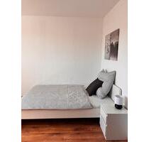 Ein freies Zimmer in moderner 4er-WG – saniert, möbliert & bezugsfertig! - Frankfurt am Main Eschersheim