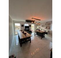 SEHR SCHÖNE DESIGN WOHNUNG - 1.150,00 EUR Kaltmiete, ca.  90,00 m² in Velten (PLZ: 16727)