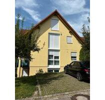 4,5 Zimmer Wohnung mit Studio, Balkon und EBK in Sulzdorf - Schwäbisch Hall